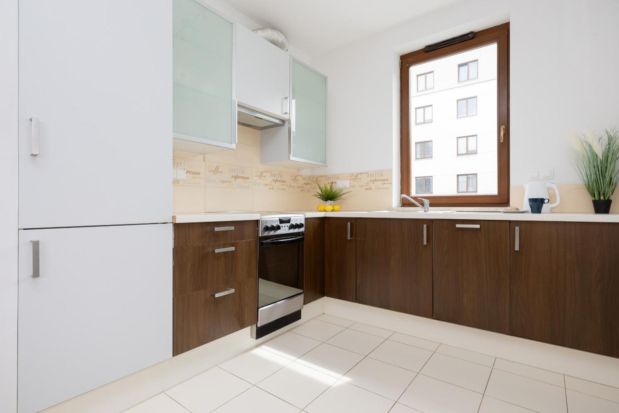 City Apartment With Parking Near Metro Mlociny By Noclegi Renters Varşovia Exterior foto