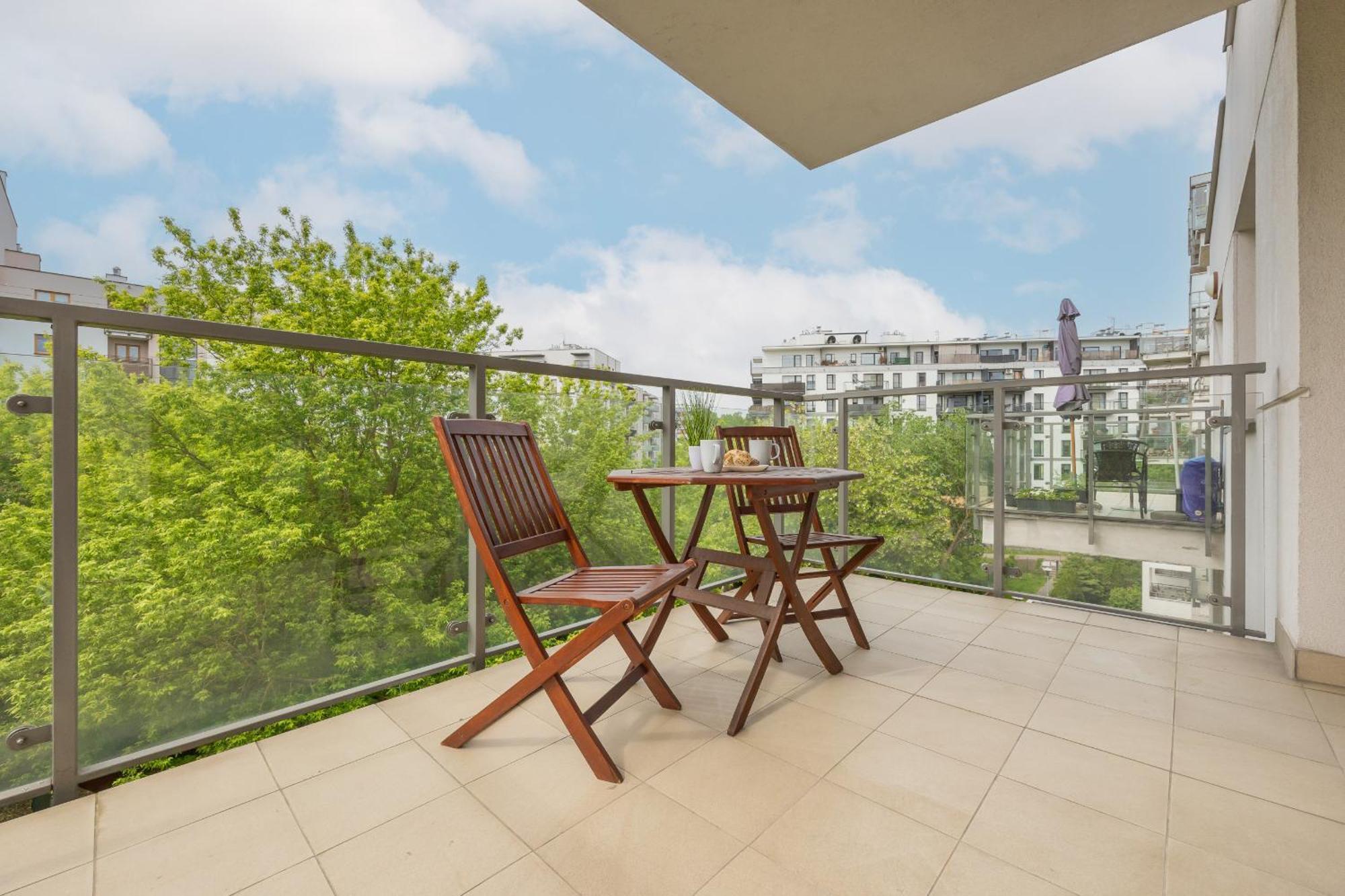 City Apartment With Parking Near Metro Mlociny By Noclegi Renters Varşovia Exterior foto